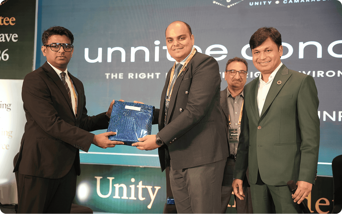 UNNITEE members gathered together during an evening networking event